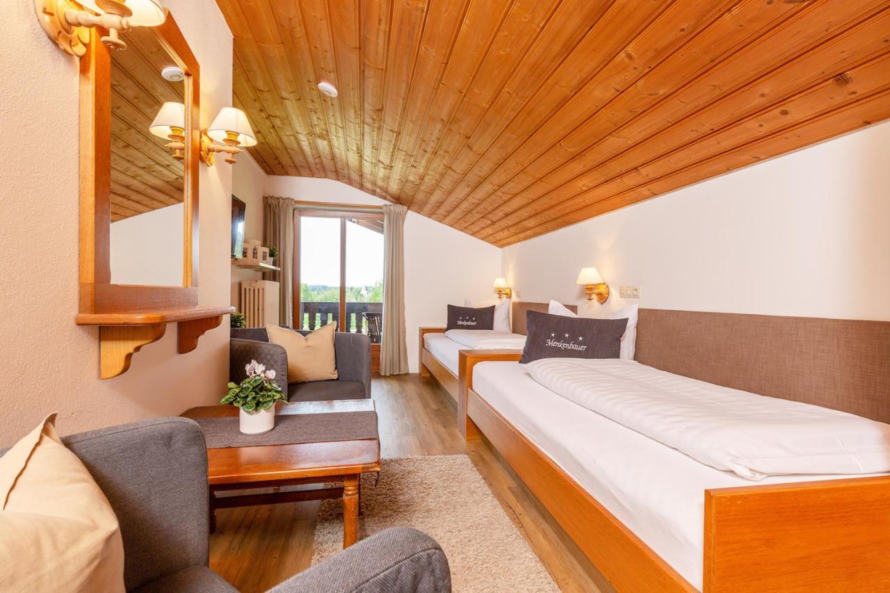 Gaestehaus Menkenbauer Ruhpolding Luaran gambar