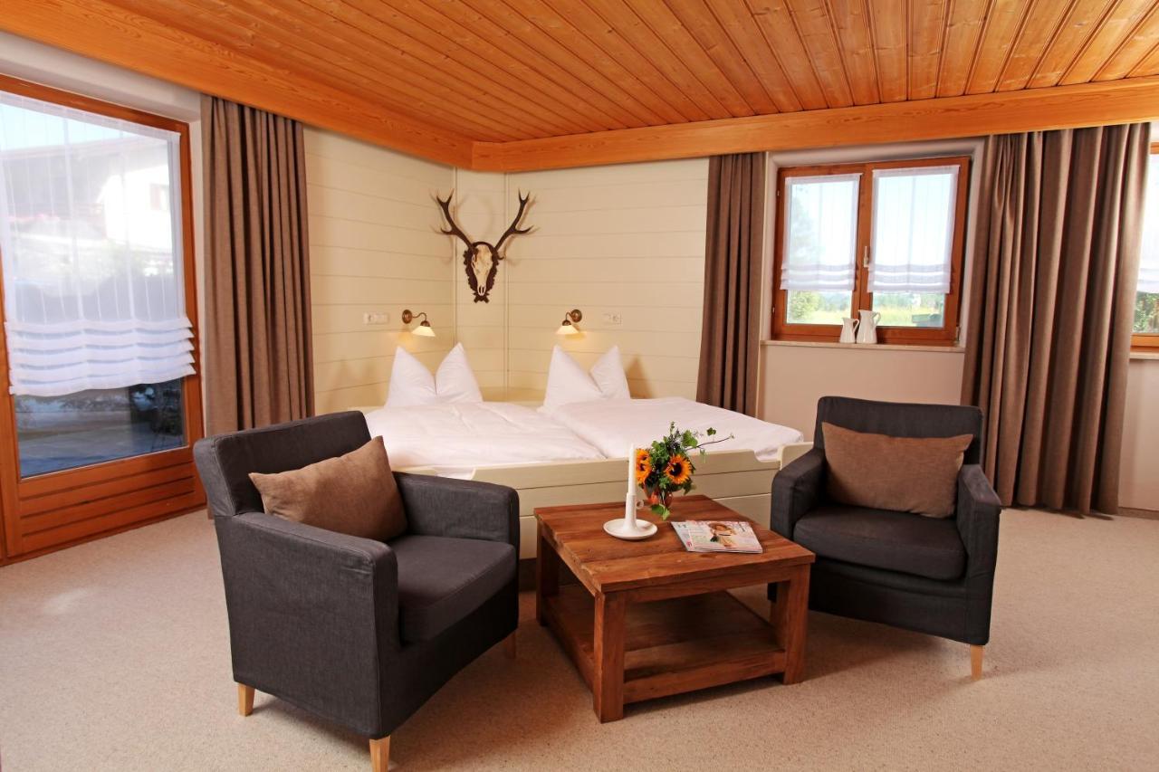 Gaestehaus Menkenbauer Ruhpolding Luaran gambar